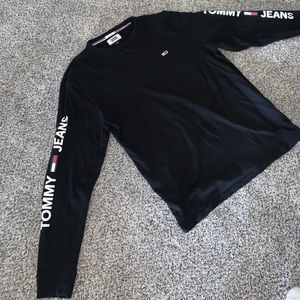 Tommy Jeans Front & Arm Logo Long Sleeve Shirt